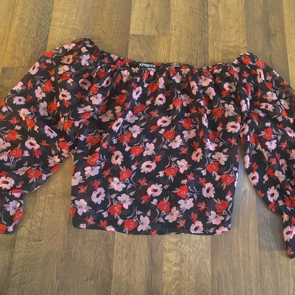 Express Off the Shoulder Floral Top